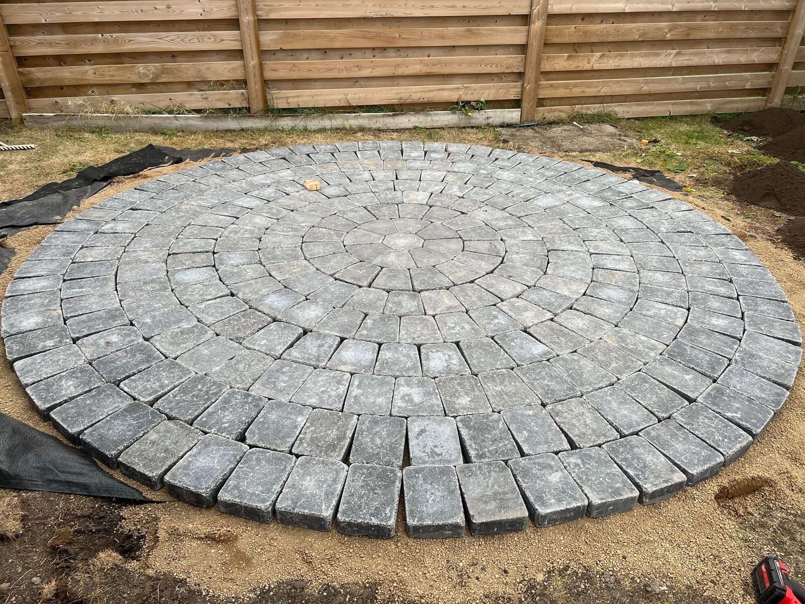 rocks landscaping